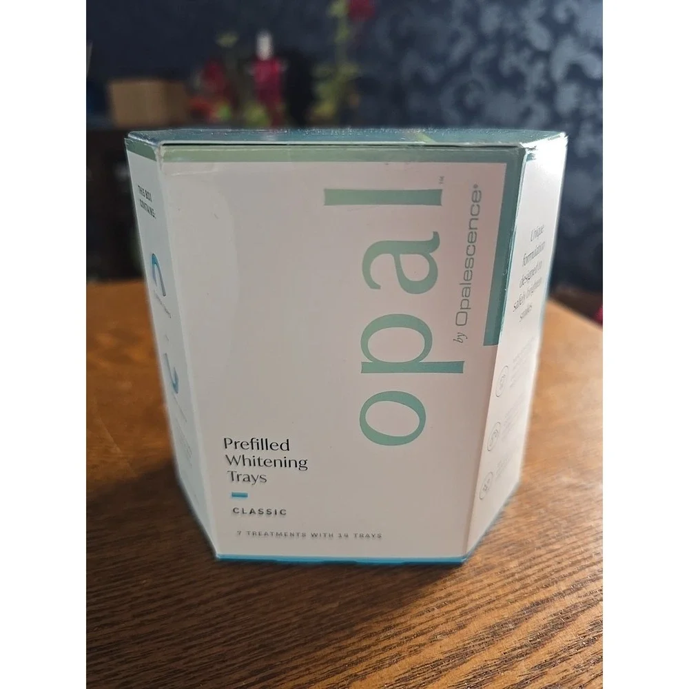 Opal by 0palescence Classic‎ Prefilled Teeth Whitening Trays 7 Treatments